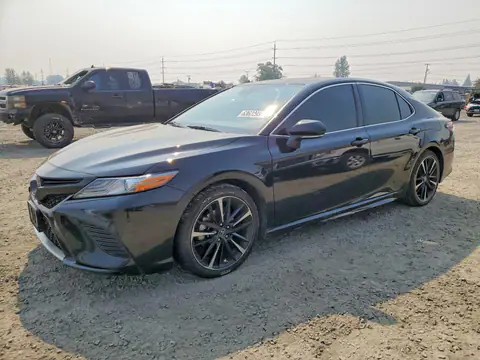 4T1B61HK2KU293796 — 2019 Toyota Camry, Передняя часть (Front End), фото до ремонта