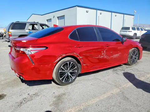 4T1B11HK8KU282915 — 2019 Toyota Camry, фото 3 с аукциона Copart 13.10.2026, Боковая часть