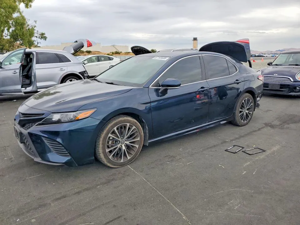 2019 Toyota Camry VIN 4T1B11HK2KU800825 фото 1