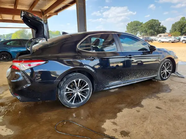 4T1B11HK4KU248583 — 2019 Toyota Camry, фото 3 с аукциона Copart 14.10.2026, Задняя часть