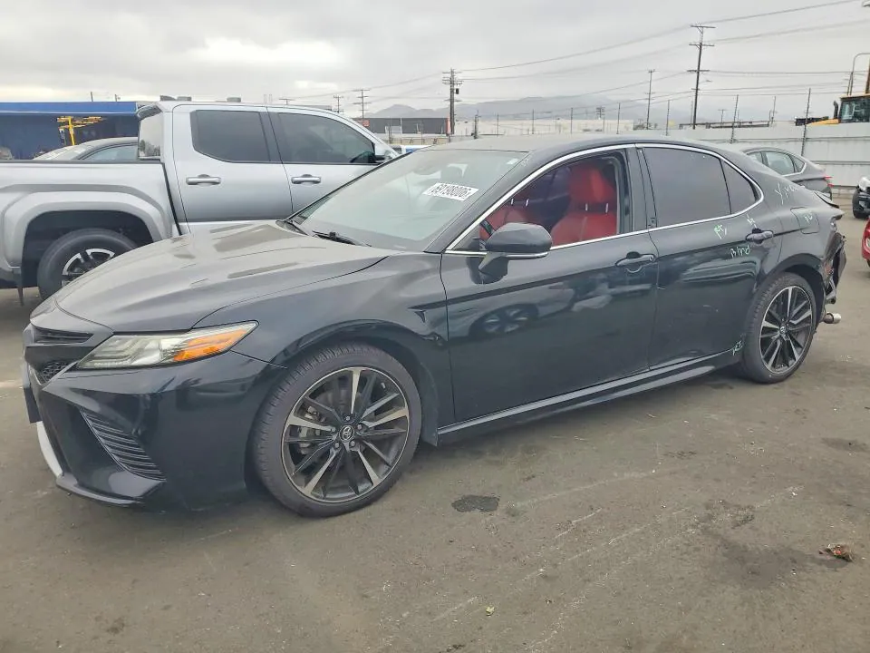 2019 Toyota Camry VIN 4T1B61HK6KU253821 фото 1