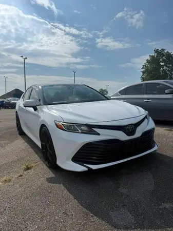 4T1B11HK7KU815806 — 2019 Toyota Camry, Естественный износ (Normal Wear), фото до ремонта