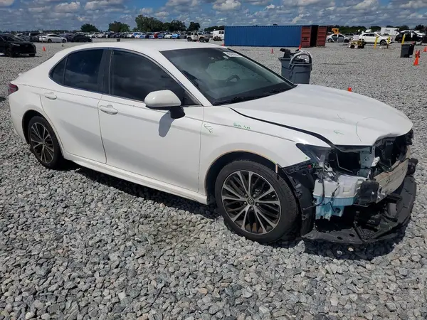 4T1B11HK9KU750828 — 2019 Toyota Camry, фото 4 с аукциона Copart 29.09.2026, Передняя часть