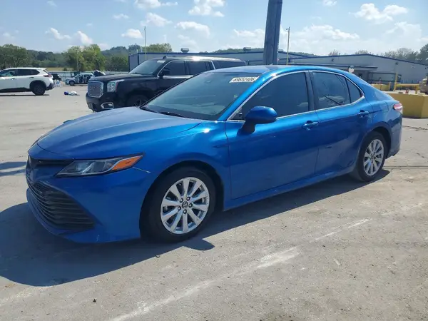 4T1B11HK2KU179893 — 2019 Toyota Camry, Мелкие вмятины и царапины (Minor Dent/Scratches), фото до ремонта