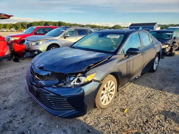 4T1B11HK0KU694276 — 2019 Toyota Camry, Передняя часть (Front End), фото до ремонта
