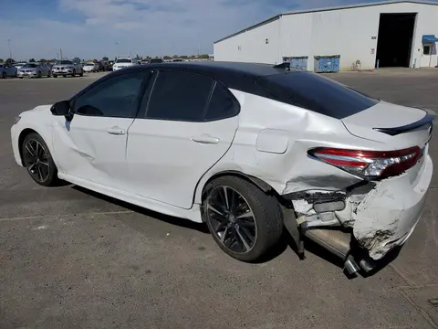 2019 Toyota Camry VIN 4T1B61HK0KU182521 фото 2
