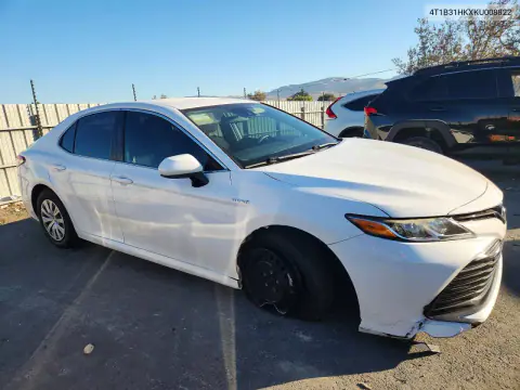 2019 Toyota Camry Le VIN 4T1B31HKXKU008822 фото 4