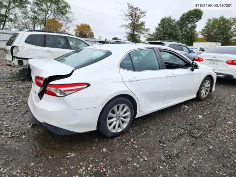 4T1B11HK4KU197201 — 2019 Toyota Camry, фото 3 с аукциона Copart 19.10.2026, Задняя часть
