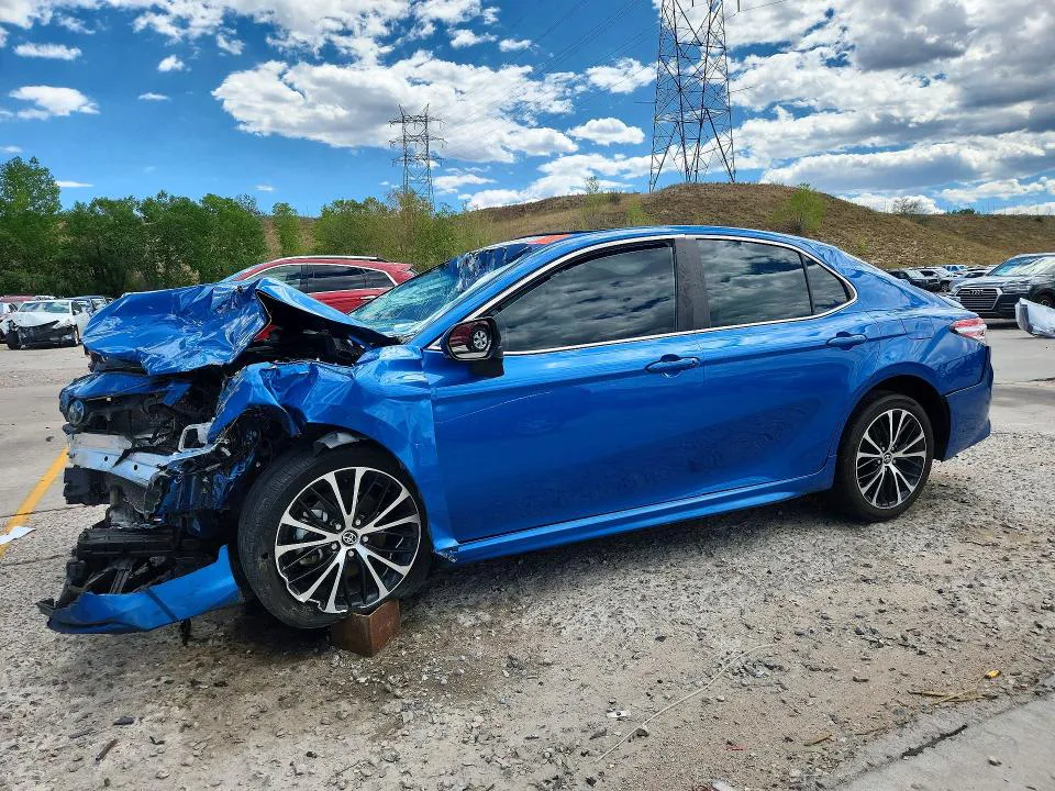 2020 TOYOTA CAMRY VIN 4T1J11AK7LU316642 фото 1