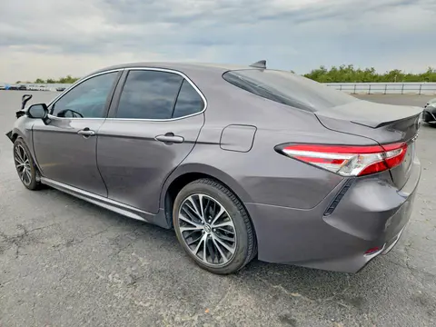 2020 Toyota Camry VIN 4T1G11AK1LU349632 фото 2