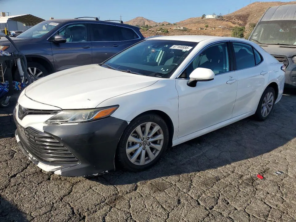 2020 Toyota Camry VIN 4T1C11AK7LU859241 фото 1