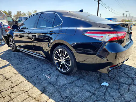 2020 Toyota Camry VIN 4T1G11AK7LU987853 фото 2