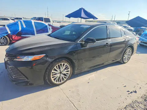 4T1F11AK2LU391898 — 2020 Toyota Camry, Задняя часть (Rear End), фото до ремонта