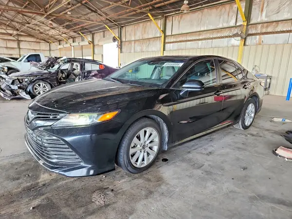 4T1C11AK9LU386328 — 2020 Toyota Camry, Задняя часть (Rear End), фото до ремонта