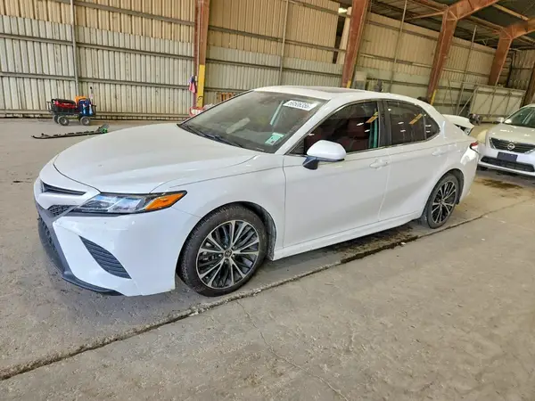 4T1G11AKXLU378885 — 2020 Toyota Camry, Задняя часть (Rear End), фото до ремонта