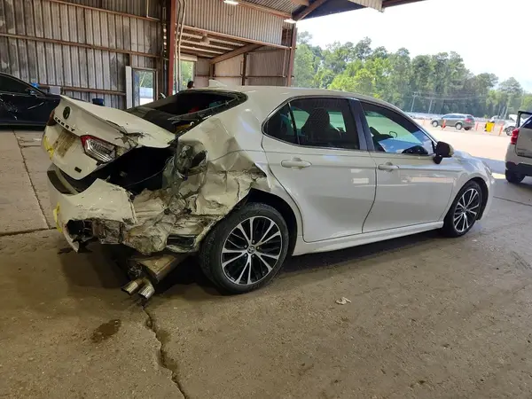 4T1G11AKXLU378885 — 2020 Toyota Camry, фото 3 с аукциона Copart 02.10.2026, Задняя часть