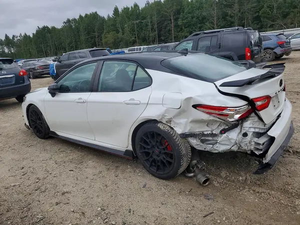 4T1NZ1AK2LU045841 — 2020 Toyota Camry, фото 2 с аукциона Copart, Задняя часть