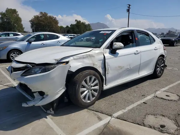 4T1C11AK4LU962715 — 2020 Toyota Camry, Передняя часть (Front End), фото до ремонта