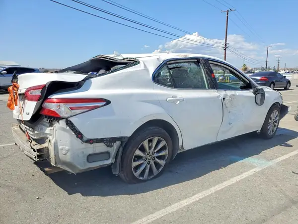 2020 TOYOTA CAMRY VIN 4T1C11AK4LU962715 фото 3