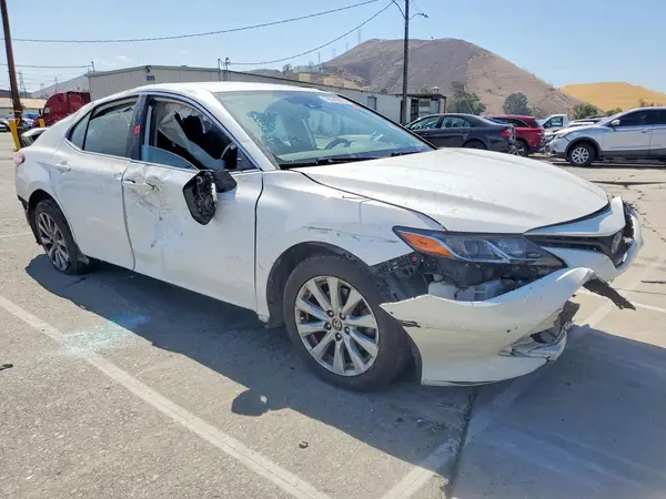 2020 TOYOTA CAMRY VIN 4T1C11AK4LU962715 фото 4