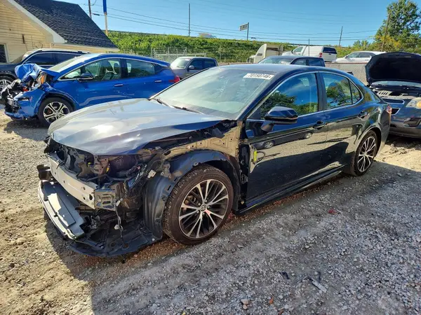 4T1G11AK7LU977100 — 2020 Toyota Camry, Передняя часть (Front End), фото до ремонта