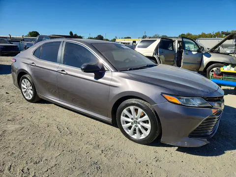 2020 Toyota Camry VIN 4T1C11AKXLU331600 фото 4