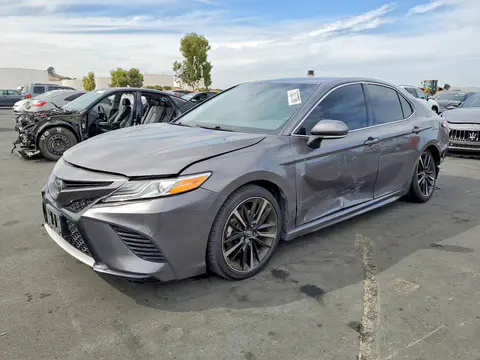 4T1K61AK5LU866525 — 2020 Toyota Camry, Задняя часть (Rear End), фото до ремонта