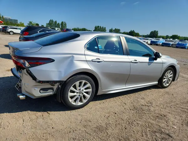 4T1G11AK5MU449413 — 2021 Toyota Camry, фото 3 с аукциона Copart 06.10.2026, Задняя часть