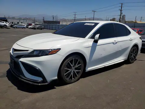 4T1G11AK5MU576162 — 2021 Toyota Camry, Задняя часть (Rear End), фото до ремонта