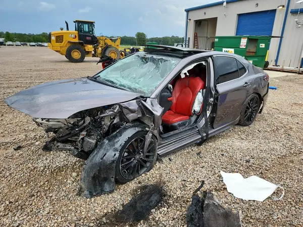 4T1K61AK7MU616415 — 2021 Toyota Camry, Повреждения со всех сторон (All Over), фото до ремонта