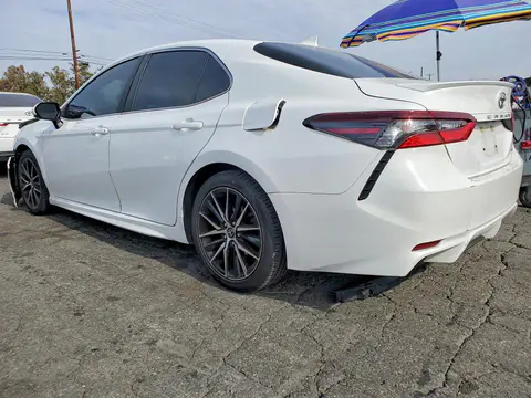2021 Toyota Camry VIN 4T1G11AK1MU585862 фото 2