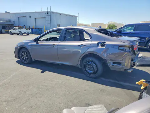 2021 Toyota Camry VIN 4T1G31AK3MU561072 фото 2