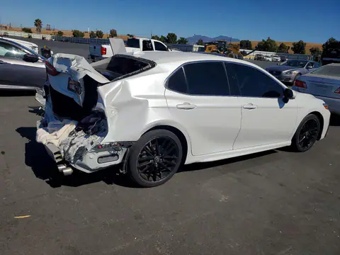 4T1K61AK2MU580293 — 2021 Toyota Camry, фото 3 с аукциона Copart 14.10.2026, Задняя часть
