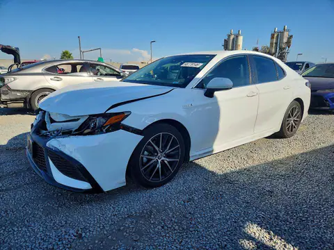 4T1G31AK8MU562735 — 2021 Toyota Camry, Передняя часть (Front End), фото до ремонта