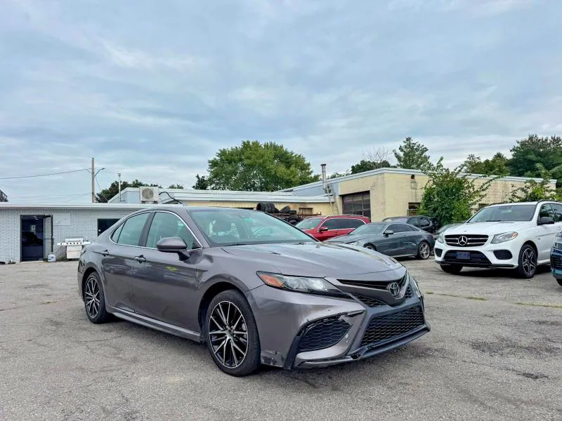 2021 TOYOTA CAMRY VIN 4T1G11AK0MU444085 фото 1