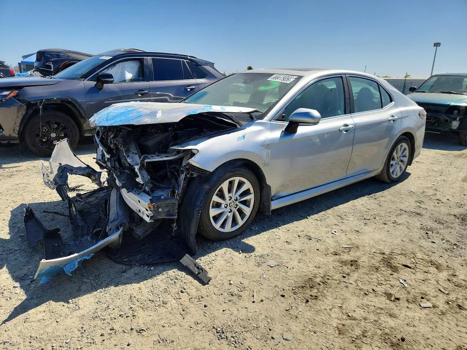 2021 Toyota Camry VIN 4T1H11AK0MU616183 фото 1