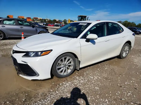 4T1C11BK3MU029727 — 2021 Toyota Camry, Передняя часть (Front End), фото до ремонта