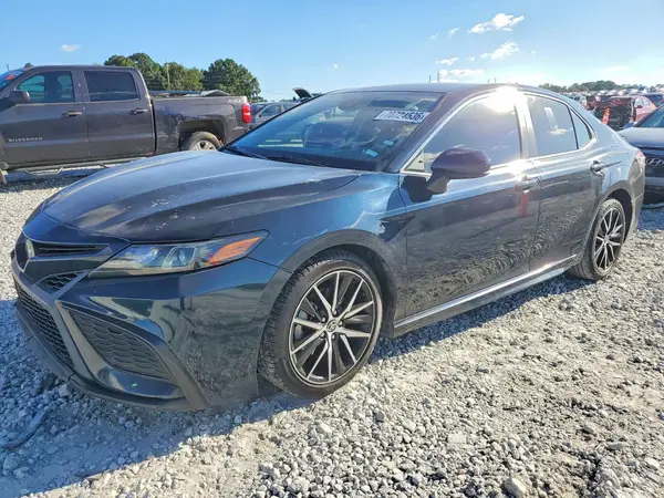 4T1G11AK7MU432760 — 2021 Toyota Camry, Боковая часть (Side), фото до ремонта