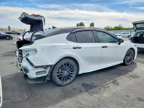2021 Toyota Camry VIN 4T1K31AKXMU031837 фото 3