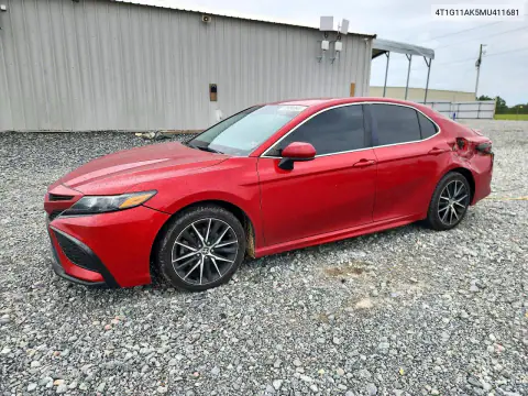 4T1G11AK5MU411681 — 2021 Toyota Camry, Сторона, фото до ремонта