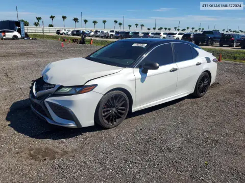 4T1K61AK1MU572024 — 2021 Toyota Camry, Передняя часть, фото до ремонта
