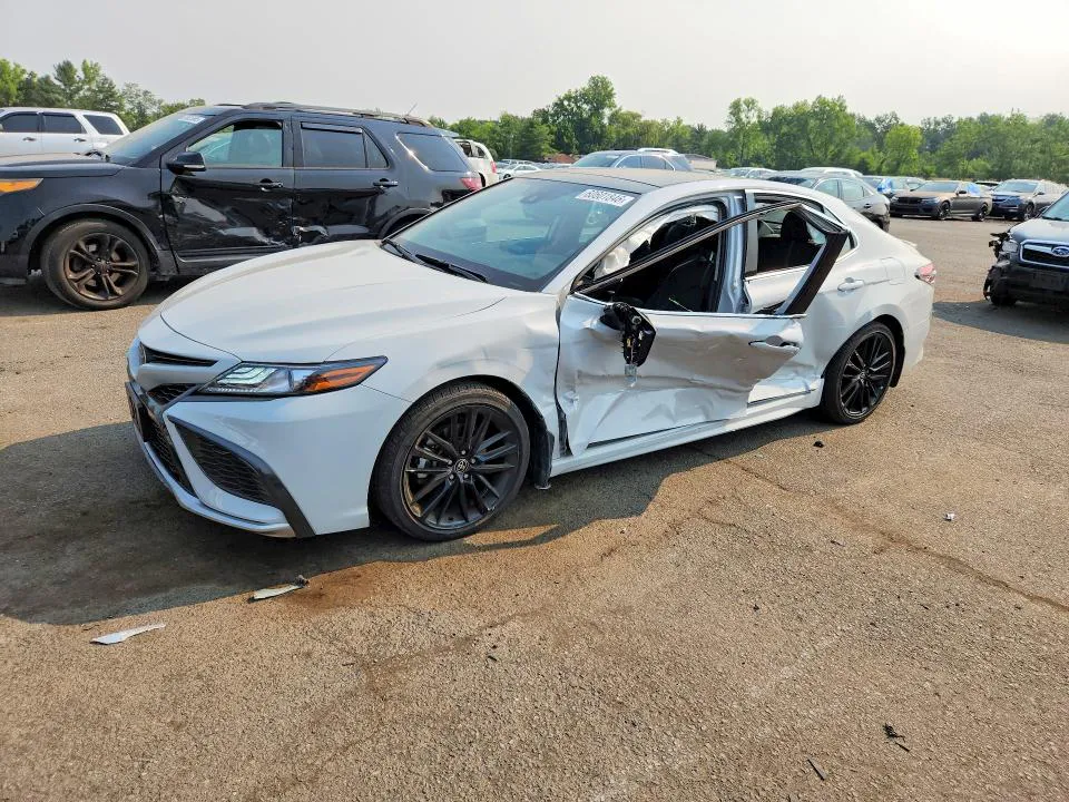 2022 TOYOTA CAMRY VIN 4T1K61BK8NU063371 фото 1