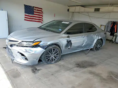 4T1G11AK8NU686236 — 2022 Toyota Camry, Боковая часть (Side), фото до ремонта