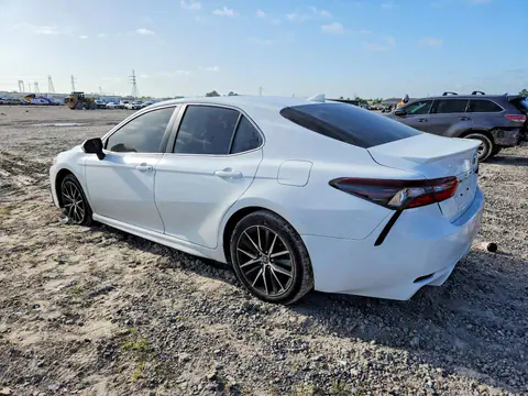 2022 TOYOTA CAMRY VIN 4T1G11AK0NU693486 фото 2