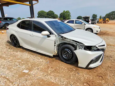 4T1K61AK0NU030706 — 2022 Toyota Camry, фото 4 с аукциона Copart 30.09.2026, Передняя часть