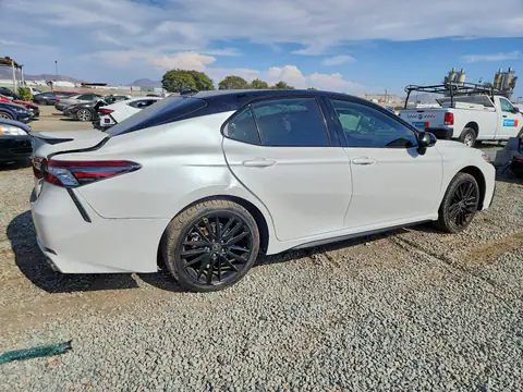 4T1K61AK1NU024722 — 2022 Toyota Camry, фото 3 с аукциона Copart 29.09.2026, Задняя часть