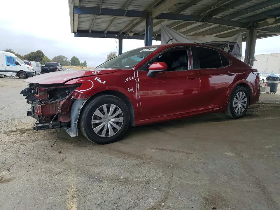 2022 Toyota Camry VIN 4T1C31AK3NU570421 фото 1