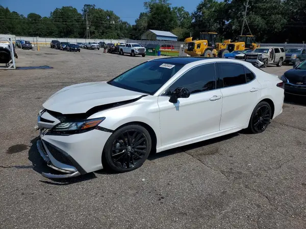 4T1K61AK9NU004993 — 2022 Toyota Camry, Передняя часть (Front End), фото до ремонта