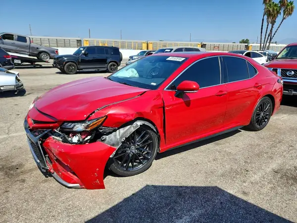 4T1K31AK7NU036978 — 2022 Toyota Camry, Передняя часть (Front End), фото до ремонта
