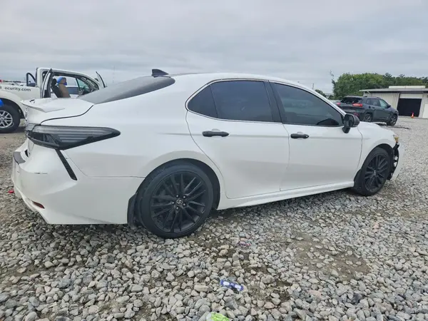 4T1K61AKXNU024900 — 2022 Toyota Camry, фото 3 с аукциона Copart 12.10.2026, Боковая часть